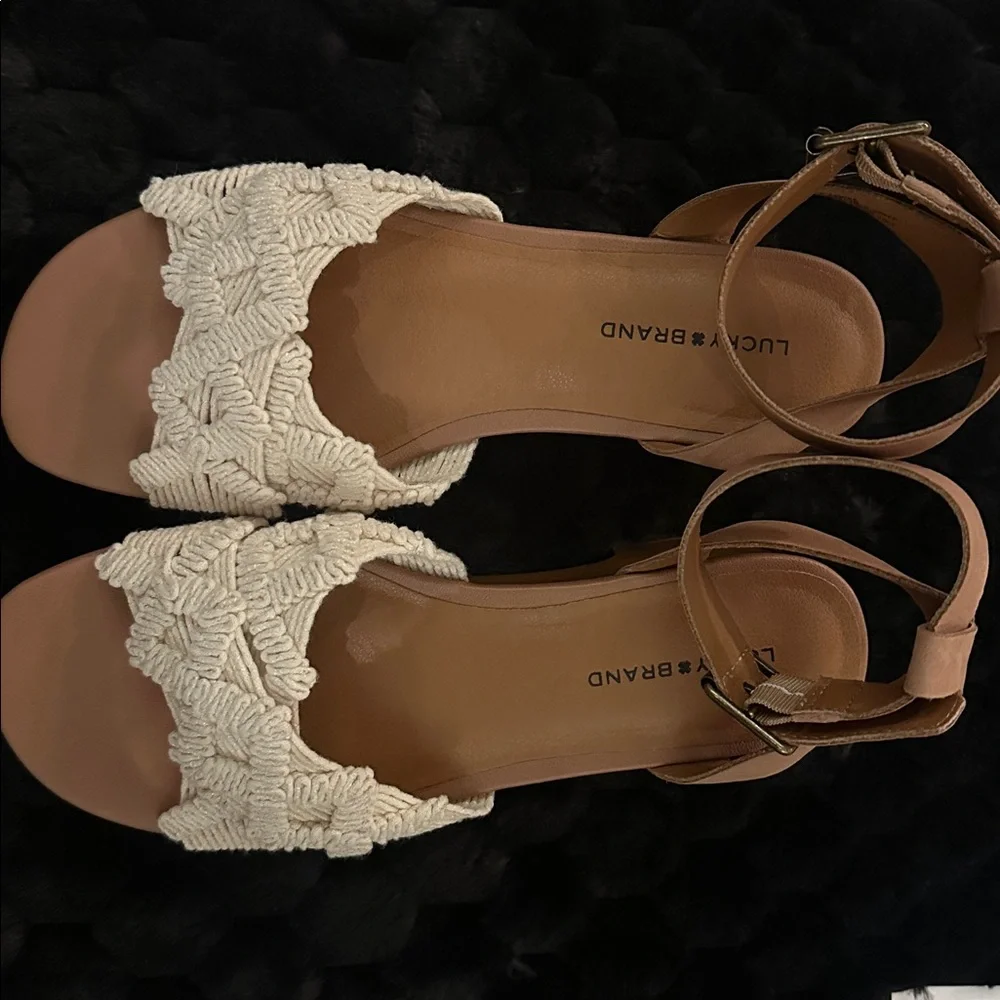 Lucky Brand Women's Crochet Cream and Tan Wedge Sandals